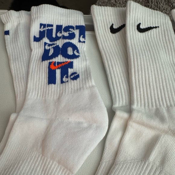 Nike crew socks set of 3 - Picture 3 of 7